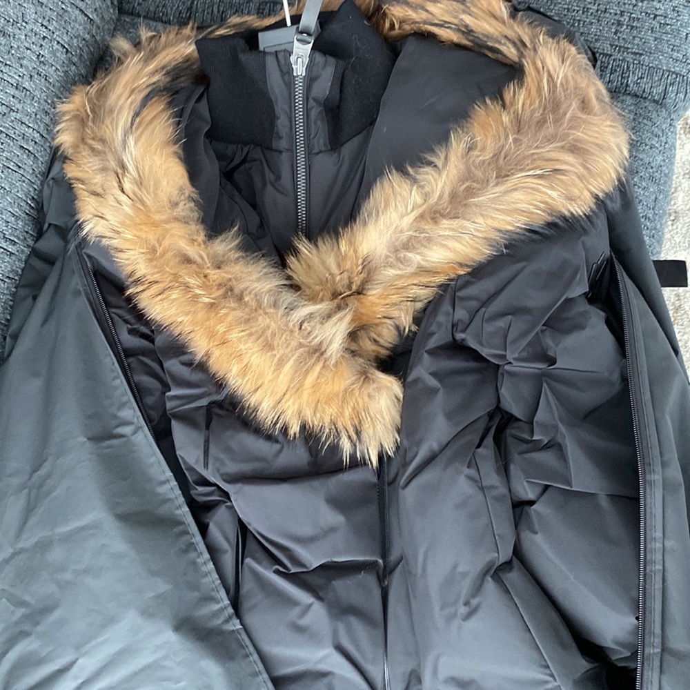 Mackage JACKET BRAND NEE WORN ONCE